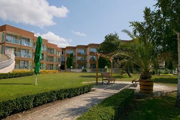 בית מלון כפרי Royal Bay Resort   All Inclusive And Free Beach Accsess