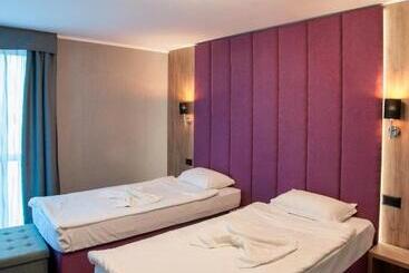 White House Family Hotel Spa Zone