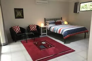 Bed and Breakfast Little Shangri La
