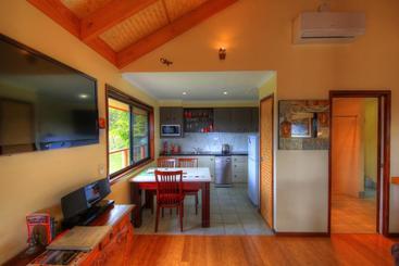 צימר Maleny Tropical Retreat