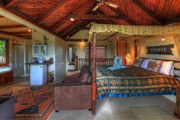 Bed and Breakfast Maleny Tropical Retreat