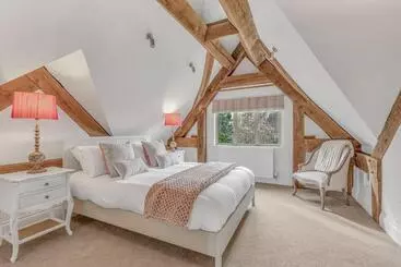 Alberg Hiron S Piece   Hot Tub Packages Available