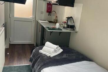 ペンション Anchor Annex