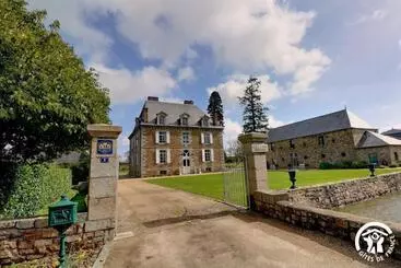 Aamiaismajoitus (B&B) Chateau De La Giraudais