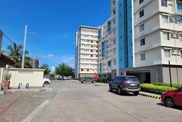 アパートホテル One Spatial Iloilo Condominium