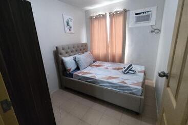 アパートホテル One Spatial Iloilo Condominium