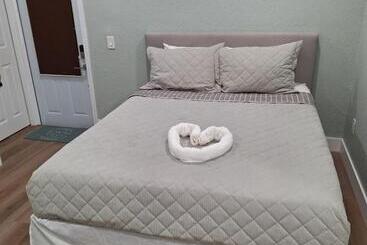 بنسيون Casa Del Sol