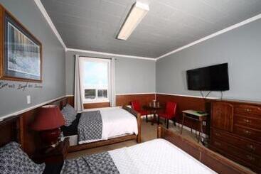 Szálloda Genevieve Bay Inn