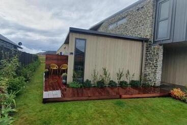 Pensión The Front Room