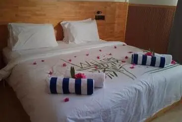 هتل Futtaru Sands