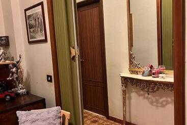 Seaside Apartment Near Villa Caravaggio