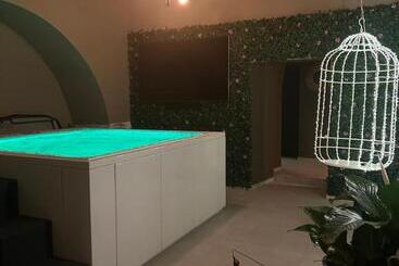 צימר Capuano Luxury Spa