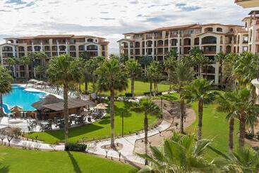 מלון דירות Paraiso Del Mar Condominiums