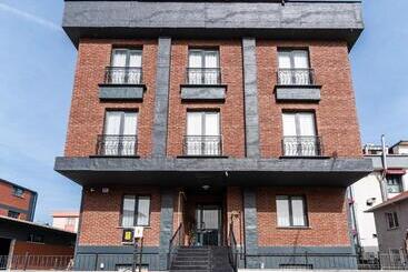 Aparthotel The Han Yk