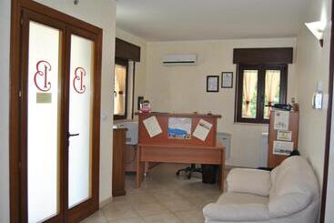 Aamiaismajoitus (B&B) Messapia