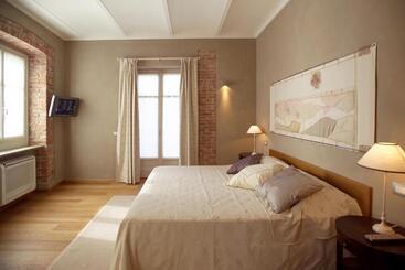 צימר Rocche Costamagna Art Suites