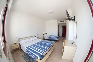 Отель Palmarosa