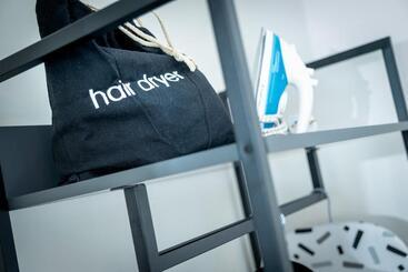 Pensjonat Kings Arms Suites   Luxury Double   Freestanding Bath   Self Check In