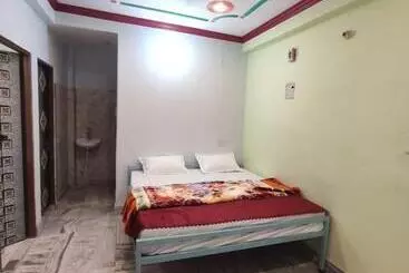 Pensión Satyam Guest House