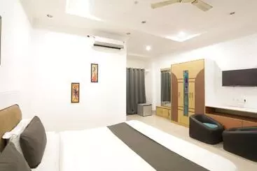Hôtel Hi5 Stay Near Care Hospital By Morservices