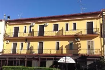 Hotel 4 Lampioni