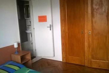 تختخواب و صبحانه Penzion Villa Gerlach