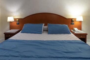 Edra Palace Hotel & Ristorante