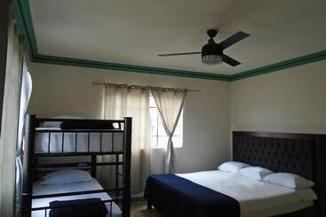 Paulina Youth Hostel