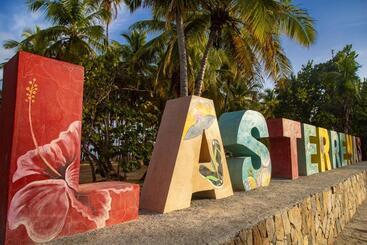 Beach Hotel Casa Nina