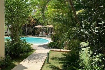 Beach Hotel Casa Nina