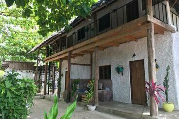 צימר Bahari Beach Bungalows