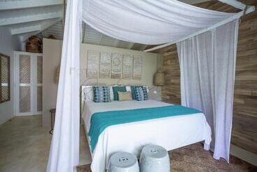 هتل Mahona Boutique