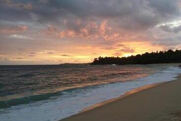 住宿加早餐  Ranith Villa