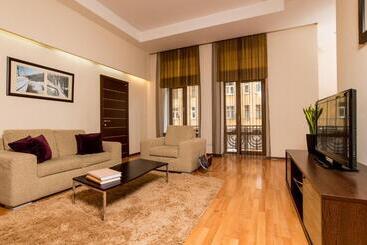 هتل Incognito Boutique