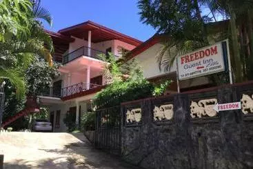 Bed and Breakfast Freedom Guest Inn Ella