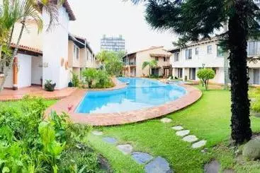 هتل La Quinta