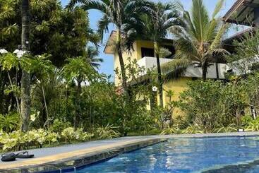 호텔 Solomon Beach