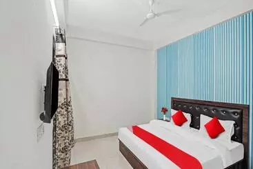 Hotel O Avs Hotel & Restaurant