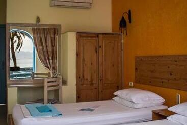 هاستل El Primo Hotel Dahab