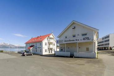 Hotel Lødingen Brygge