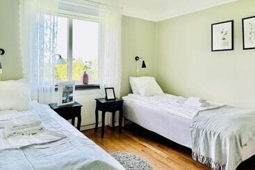 Vadstena Folkhögskola Vandrarhem