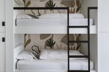 Alberg The Salty Pelican Beach Retreat