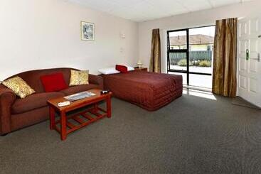 Classique Lodge Motel