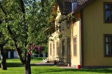 Stf Glasbruket Hostel & Apartments