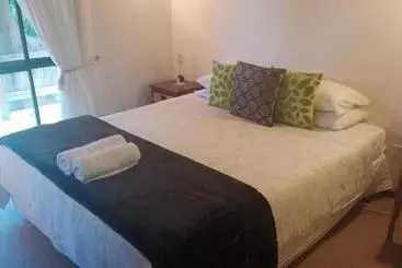 Waters Edge B&b