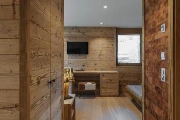 Caschu Alp Boutique Design Hotel Stoos Adults Only