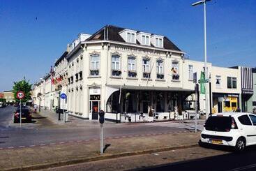 Hotel De Blauwe Vogel