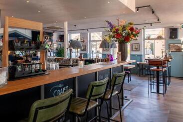 בית מלון כפרי De Watersport Heeg