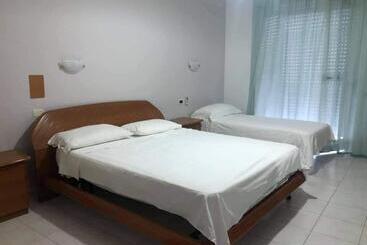 هتل Ristorante Garden