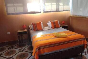 هاستل La Casa Colorada